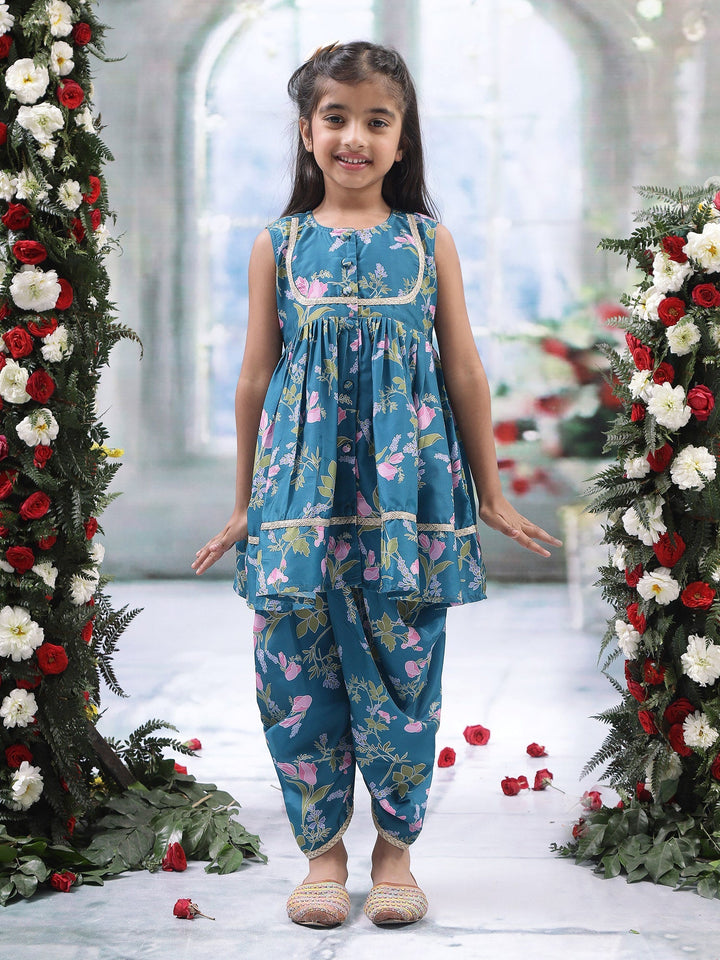 Turqouise Green Floral Bloom Kurta Salwar Set | Shobitam