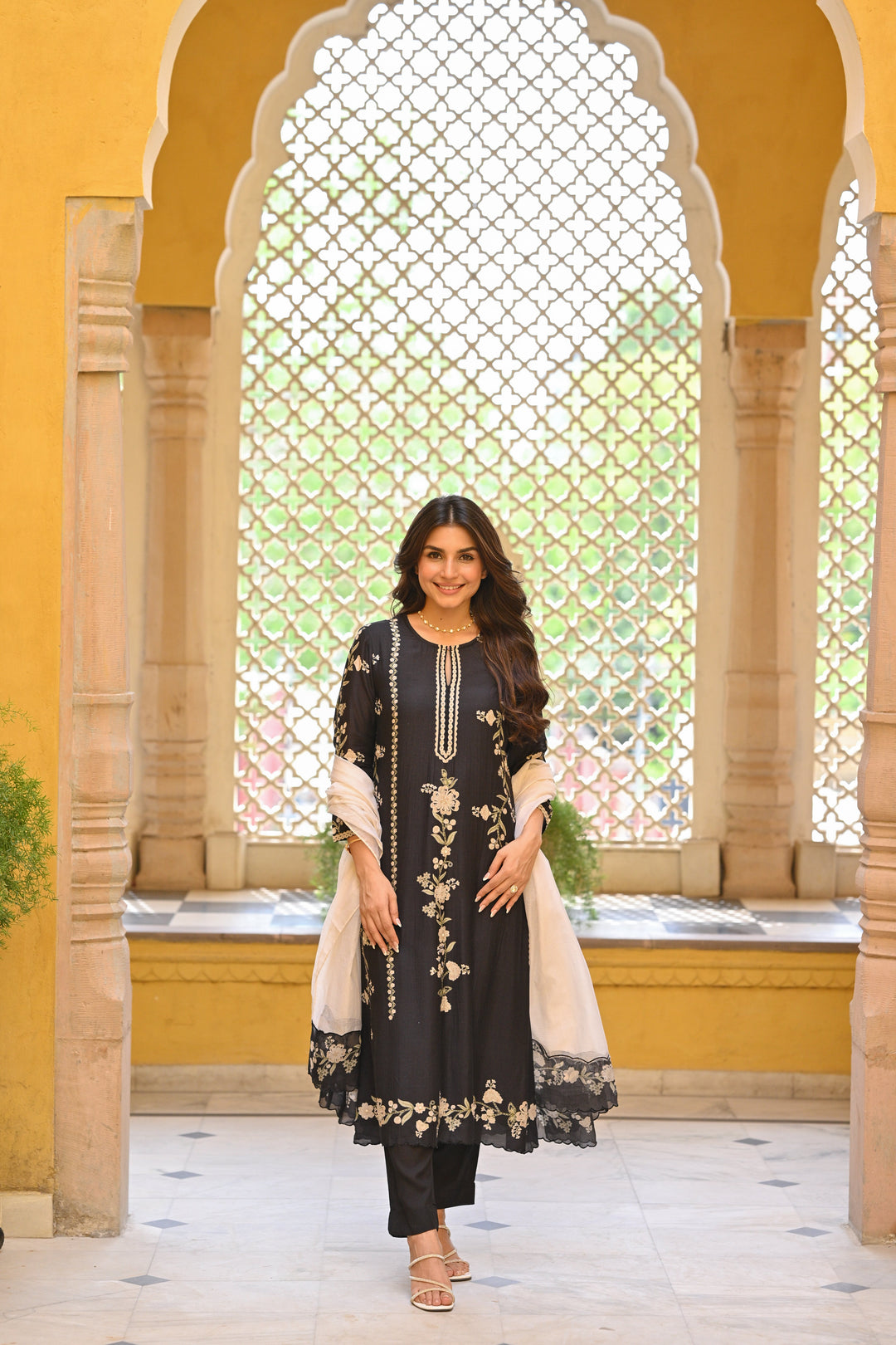 Black and Off White Placement Print Muslin Suit with Scallope Border- SET OF-3| SHOBITAM