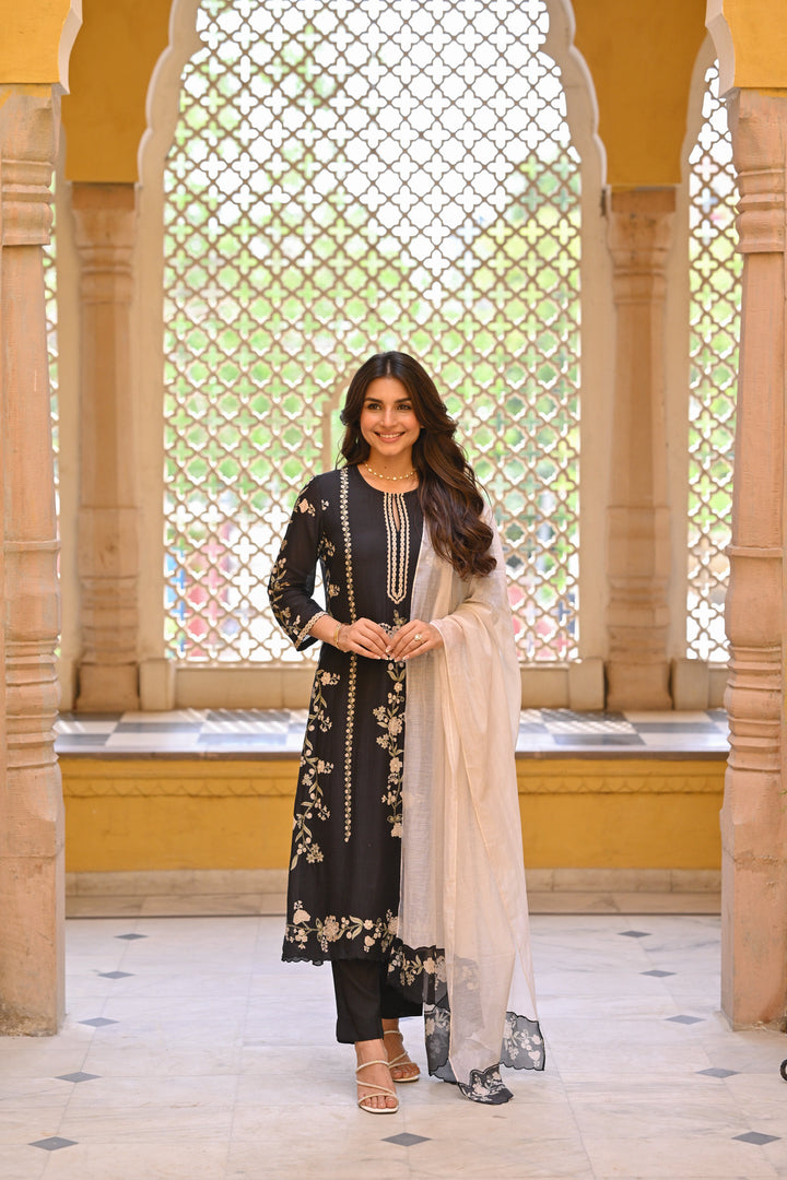 Black and Off White Placement Print Muslin Suit with Scallope Border- SET OF-3| SHOBITAM