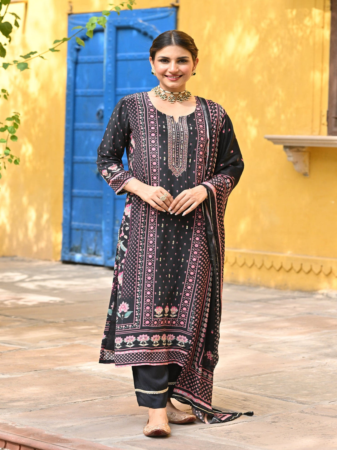 Black and Pink Small Buti with Panel Spread Gota Work Crepe Suit Set - SET OF-3 | SHOBITAM