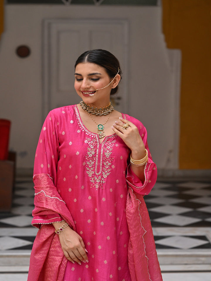 Pink Tyohaar Banarasi Gota Work with Scallope Border Suit Set-SET OF 3 | SHOBITAM