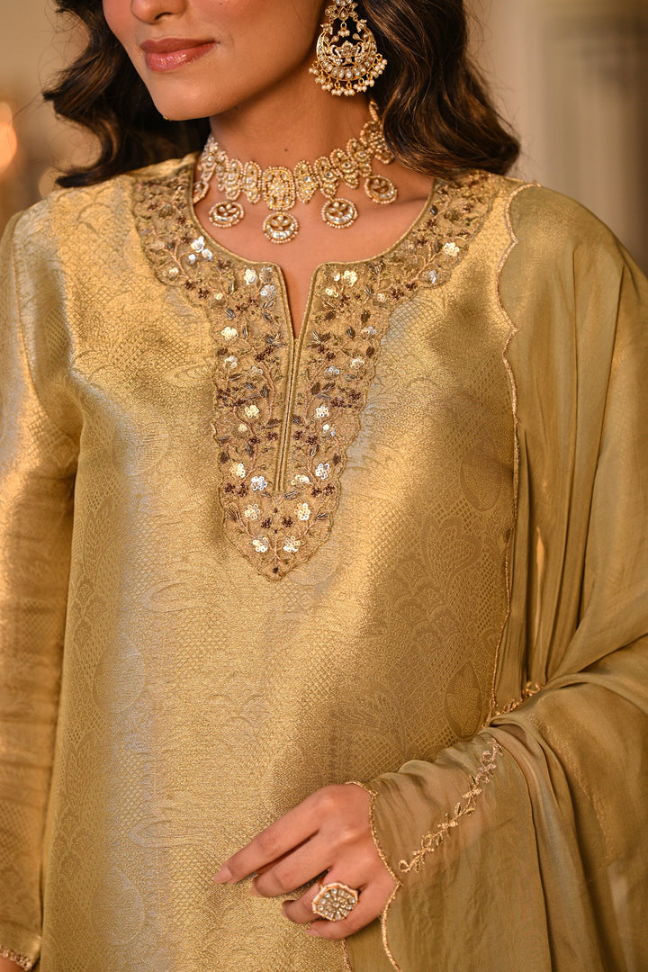 Kelly Green Premium Pure Muslin Silk Jacquard with Patch Embroidery, Hand Work Zari lace on Daman Kurta With Scallop Zari Border Dupatta - SET OF-3 | SHOBITAM