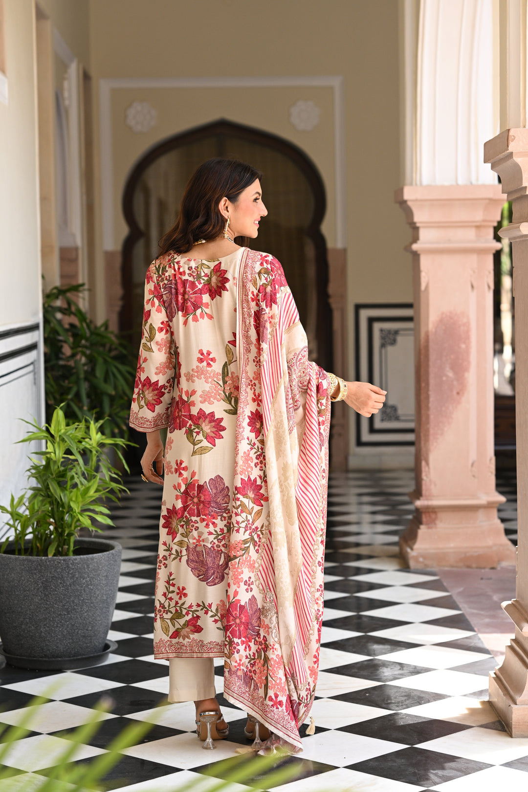 White and Red Floral Thread Embroidery Muslin Suit Set - SET OF-3 | SHOBITAM