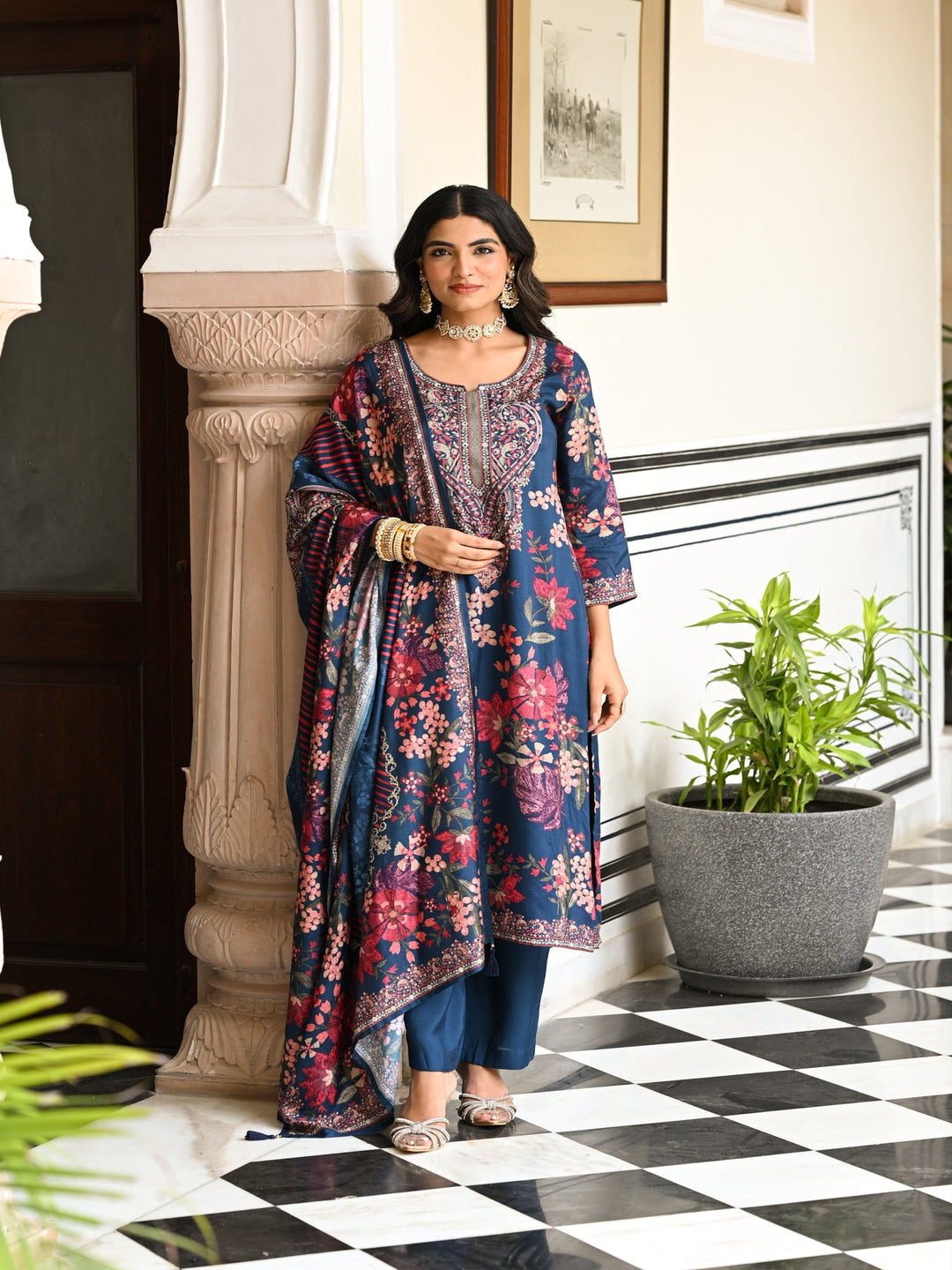 Blue and Red Floral Thread Embroidery Muslin Suit Set - SET OF-3 | SHOBITAM