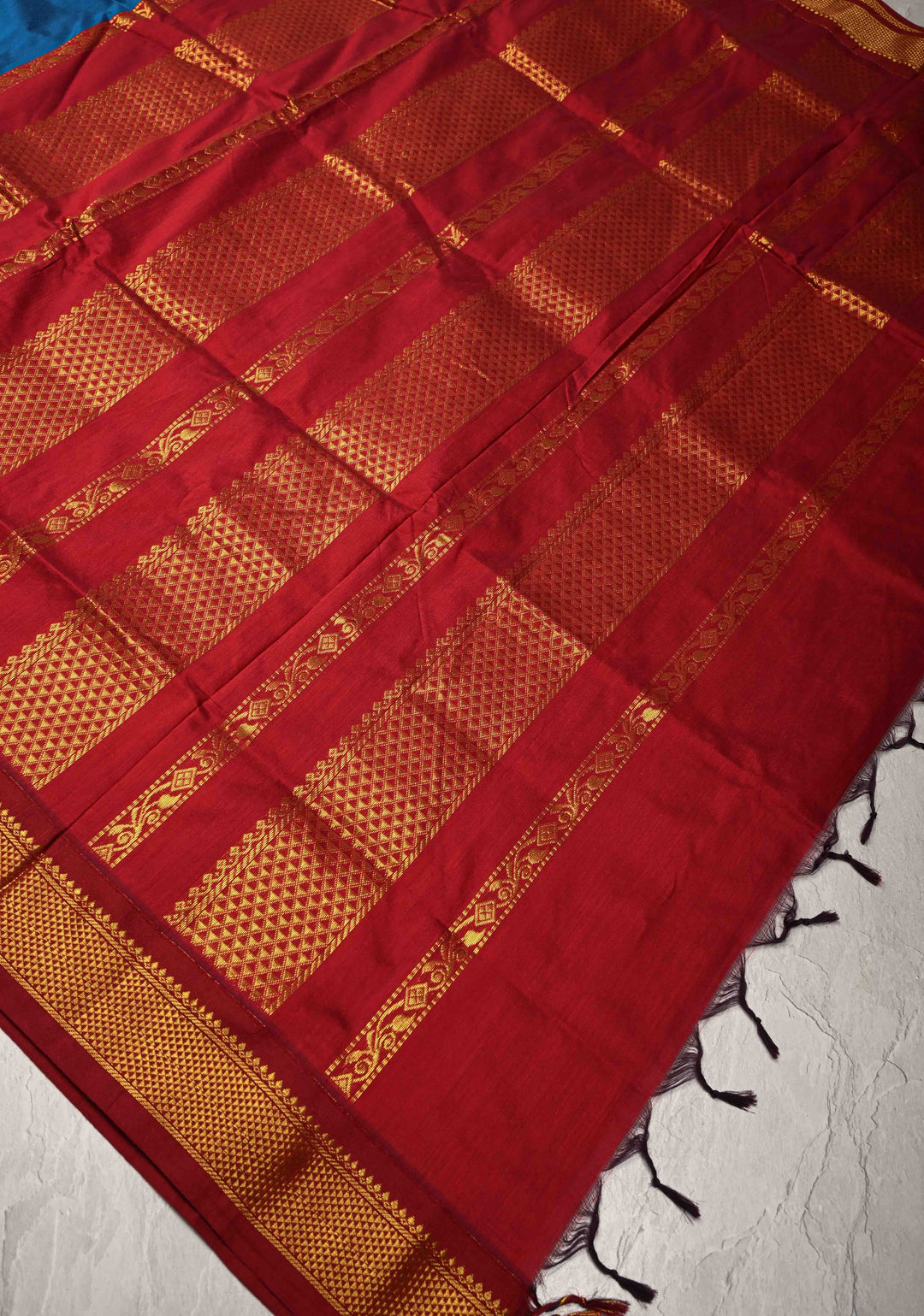 Peacock Blue Venkatagiri Cotton Silk Saree with Contrast Zari Border