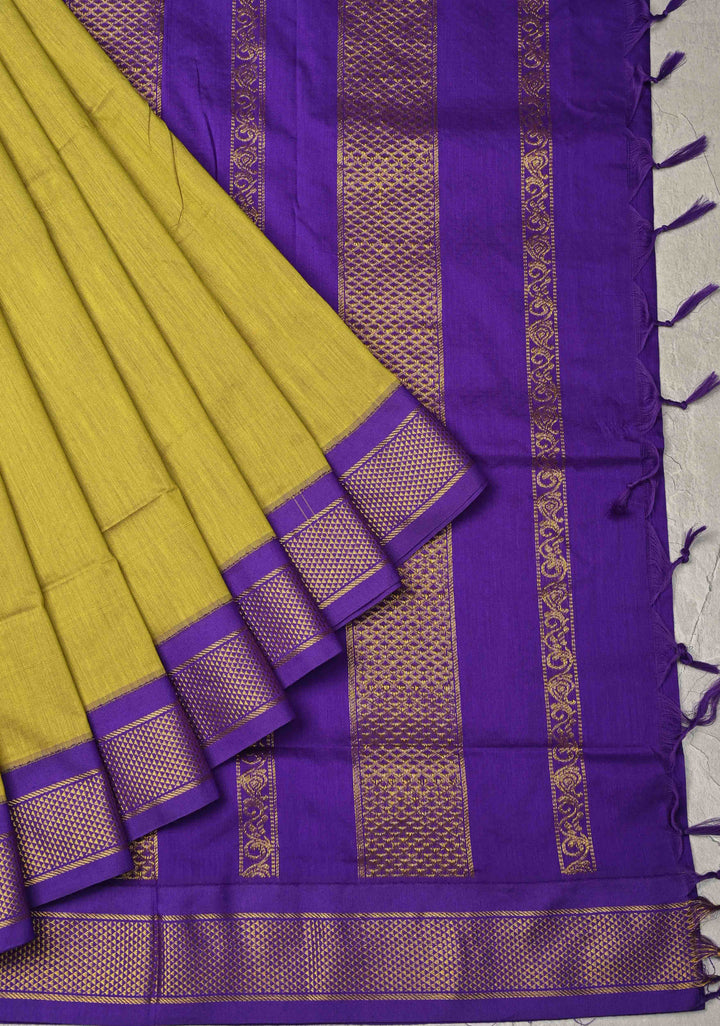 Henna Green Venkatagiri Cotton Silk Saree with Contrast Zari Border
