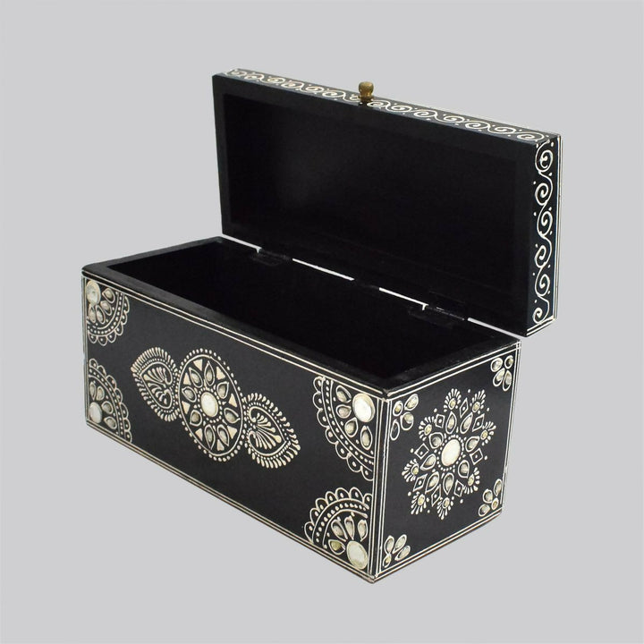 WOODEN PAINTED BOX | SHOBITAM
