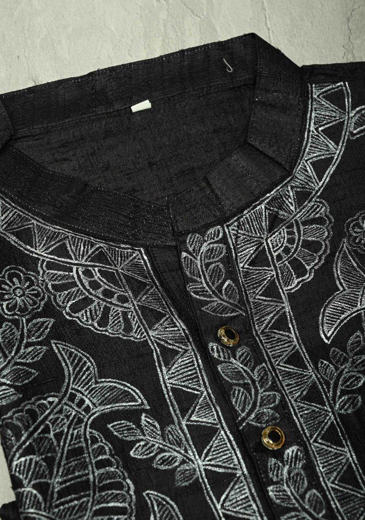 SIZE : 44 Black Pure Tussar Silk Full Sleeves Mens Kurta with Silver Fish Madhubani Hand Painting  | SILK MARK CERTIFIED