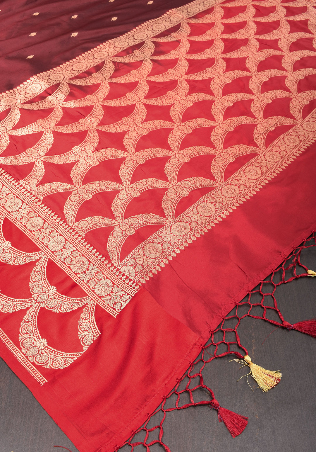 Banarasi Katan Silk Saree in Brown and Red with Zari Buttas & Scalloped border | SILK MARK CERTIFIED