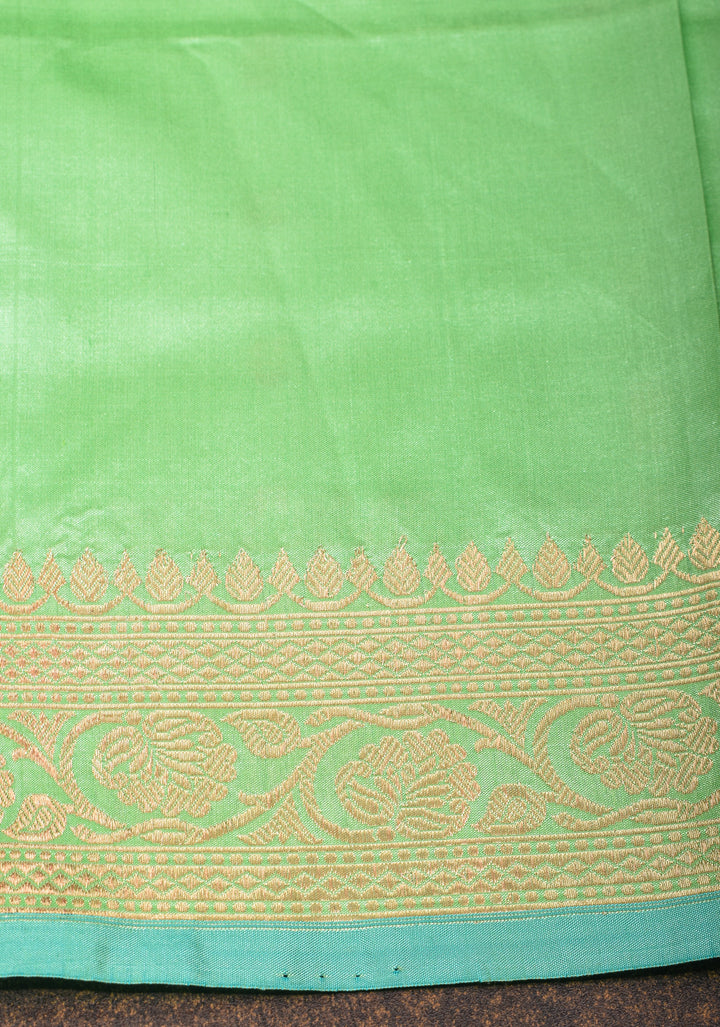 Banarasi Katan silk saree in mint green with chunri buttis and zari border| SILK MARK CERTIFIED