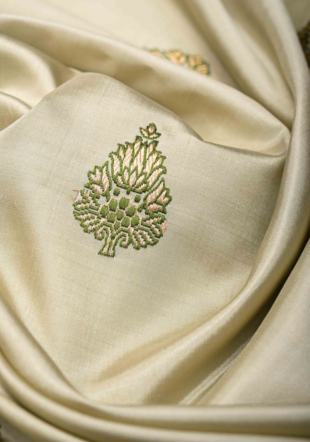 Light Sage Green Banarasi  Katan Silk Saree with Meenakari Zari Butta And Zari Border | SILK MARK CERTIFIED