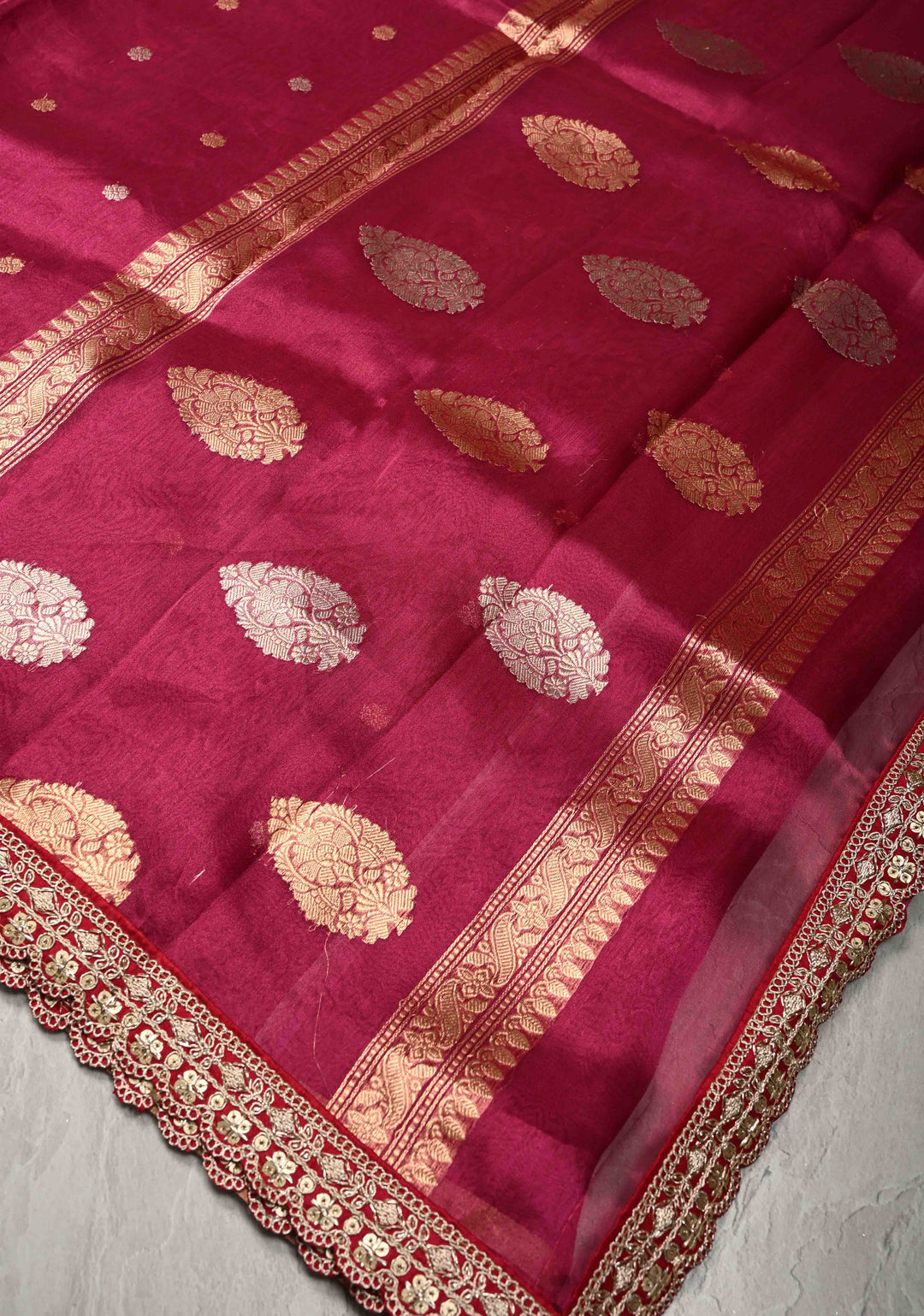 Magenta Organza Silk Saree with Sona Rupa Chunri Buttis and Scallop Fancy Lace Border | SILK MARK CERTIFIED