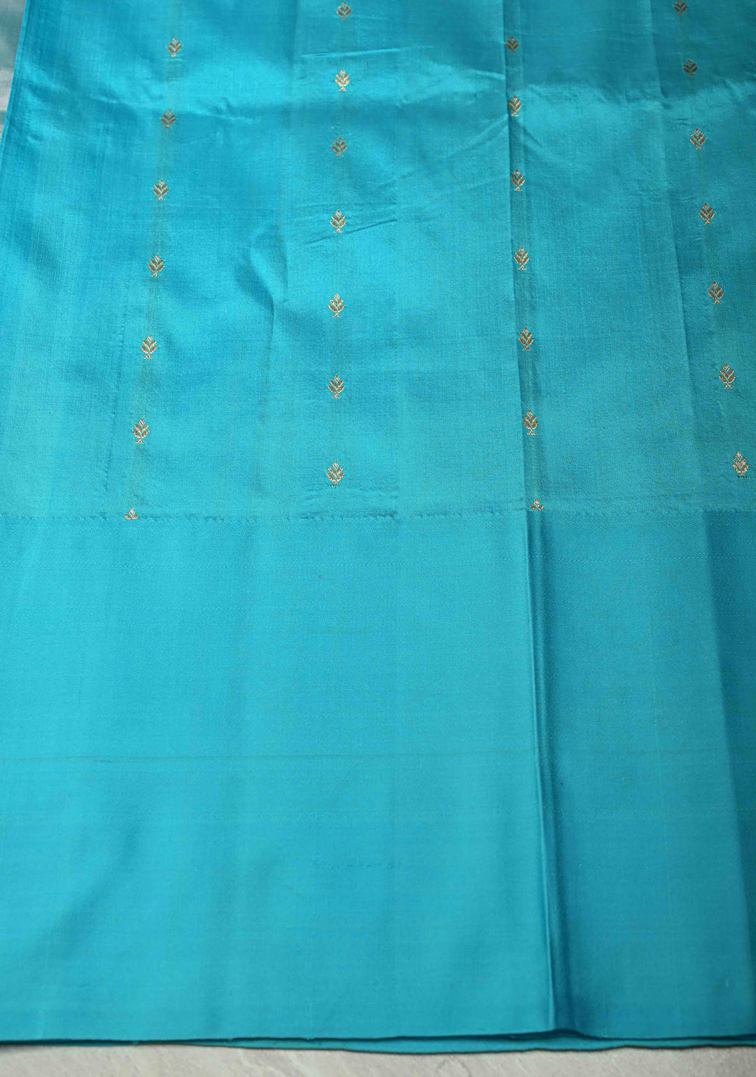 Gray-Blue Dual tone Banarasi Katan Silk Saree with Zari Buttas and Zari Border | SILK MARK CERTIFIED