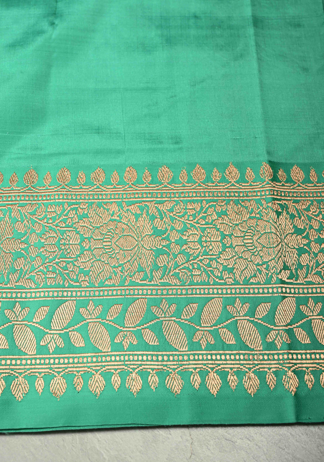 Purple Dual tone Banarasi Katan Silk Saree with Floral Zari Buttas and Contrast Zari Border | SILK MARK CERTIFIED