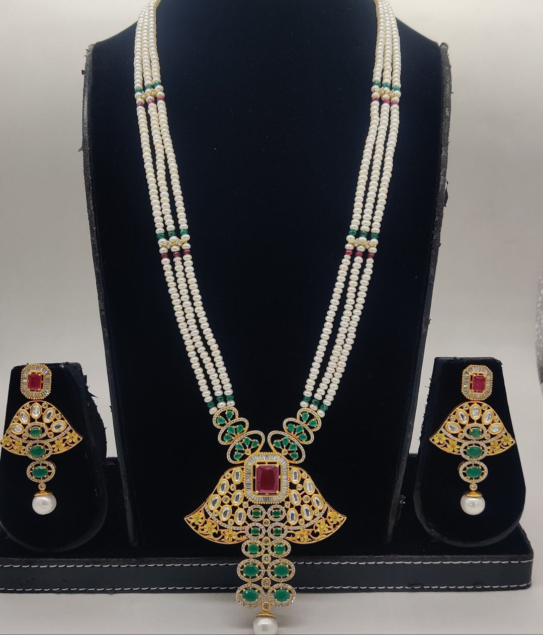 Maharani Heritage Beaded Pearl Fancy Pendent Set