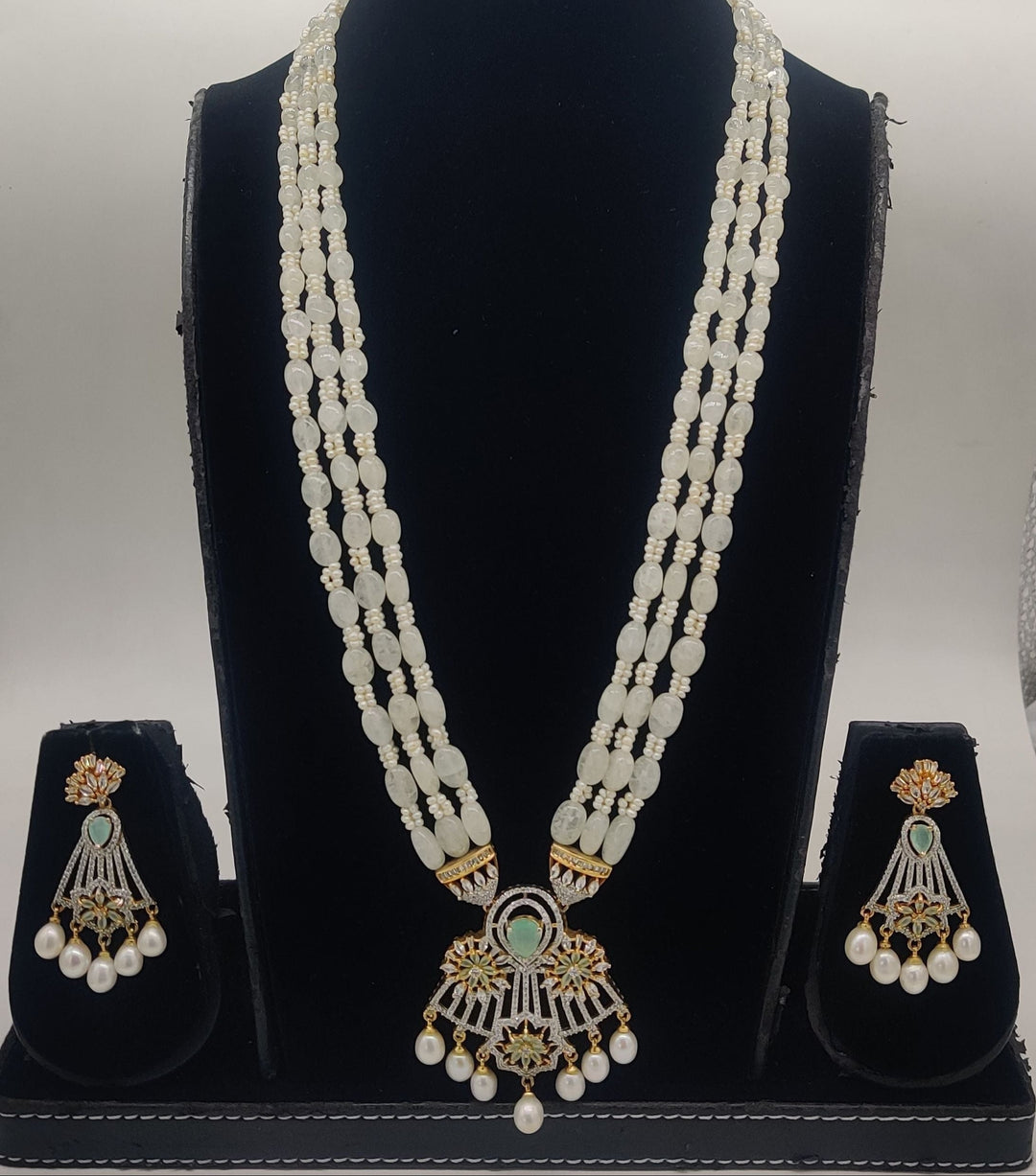 Regal Bloom Gemstone Pearl Fancy Pendent Set