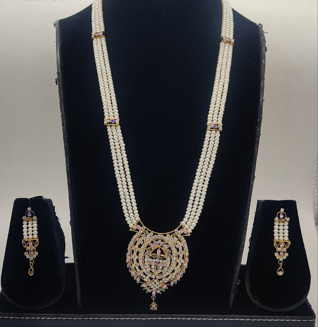 Vintage Heirloom Classic Pearl Fancy Pendent Set | SHOBITAM