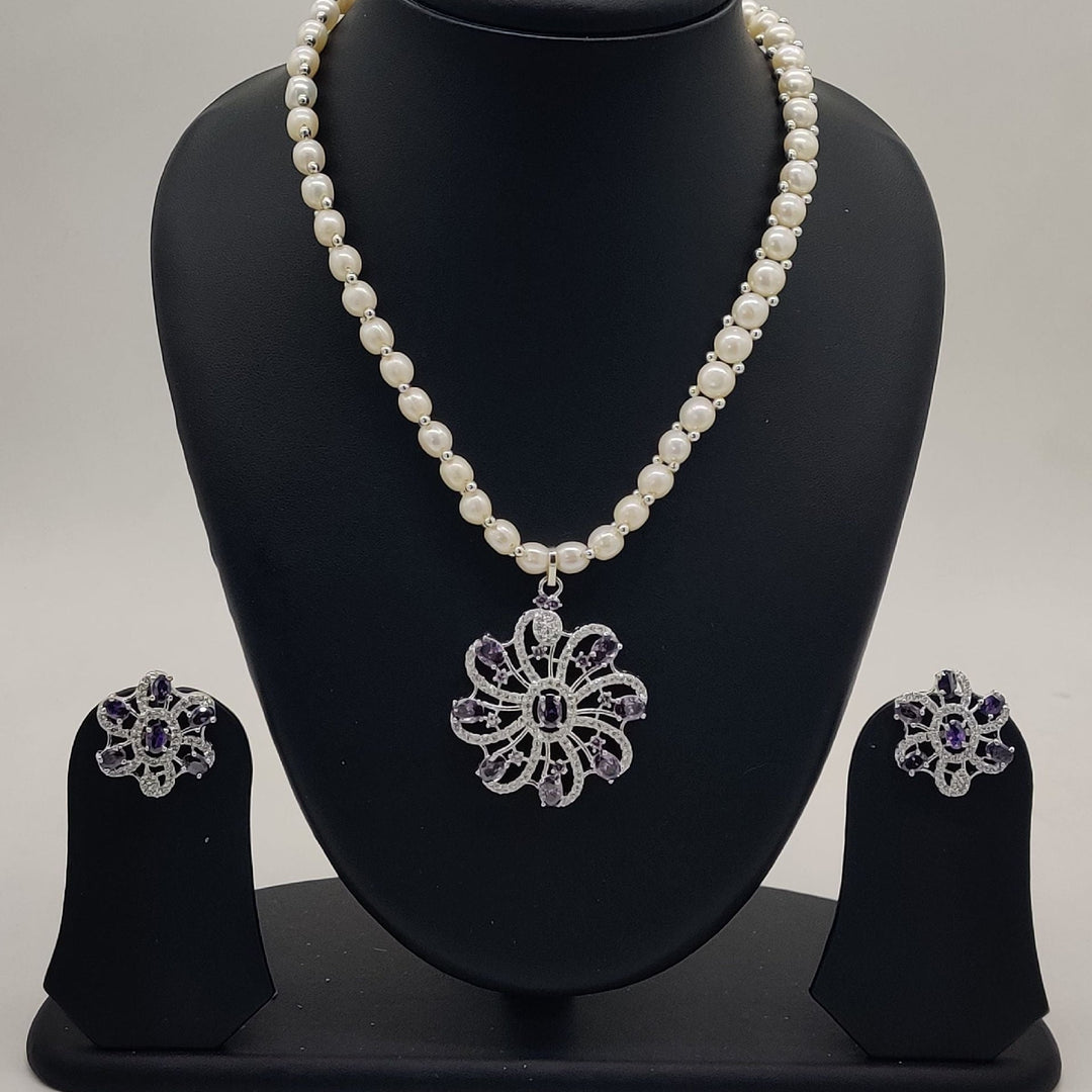 Violet Shine Pearl Pendent Set | SHOBITAM
