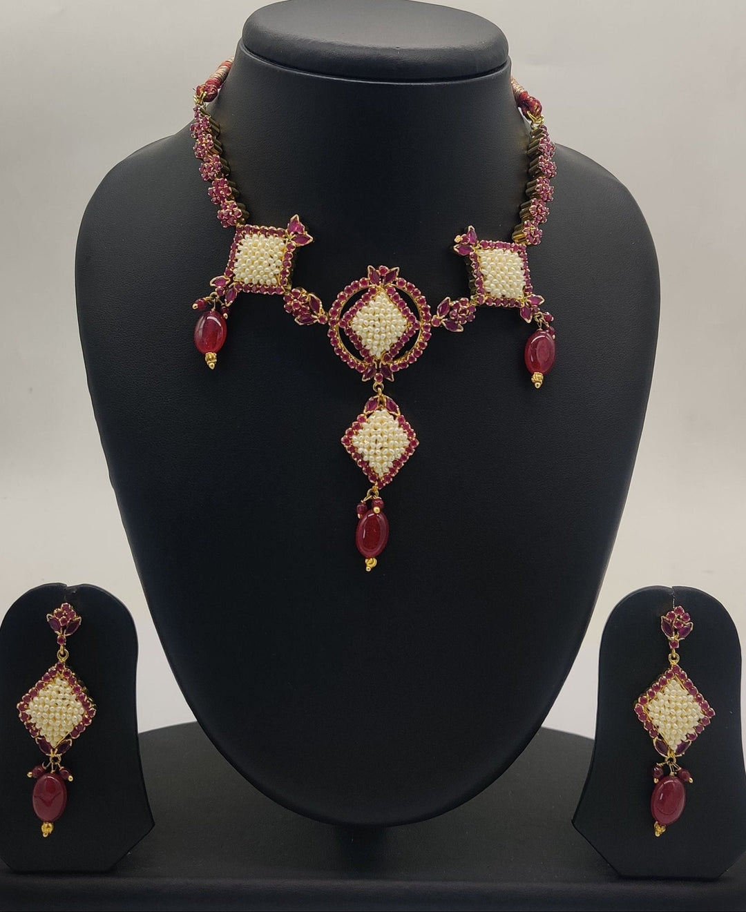 Traditional Pink Bead Designer Necklace Set