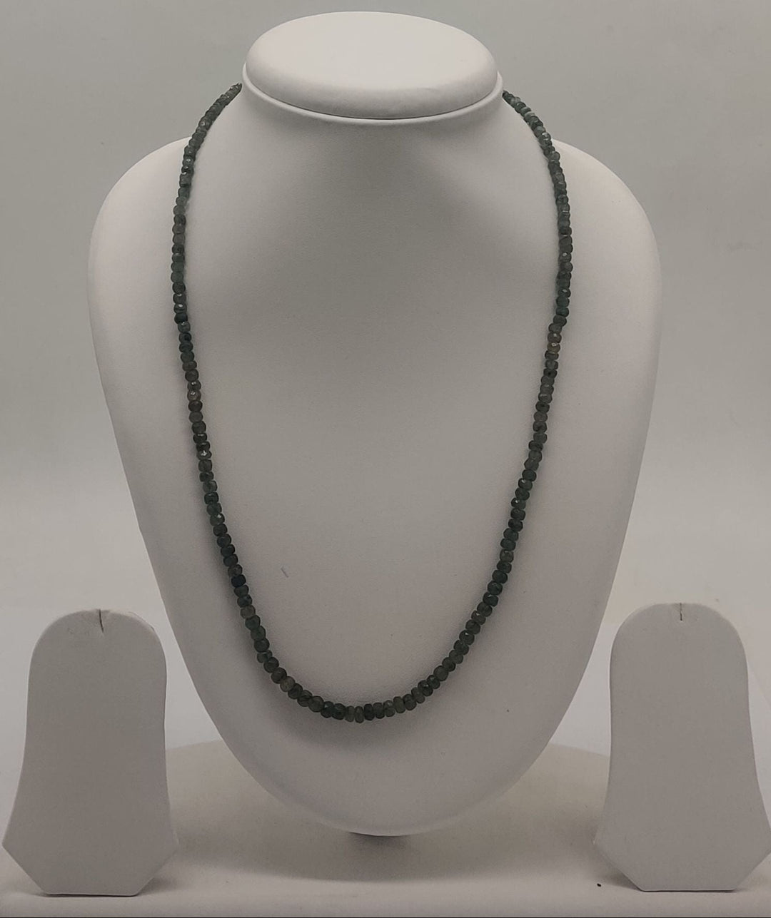 Classic Emerald Bead Strand Stone Necklace | SHOBITAM