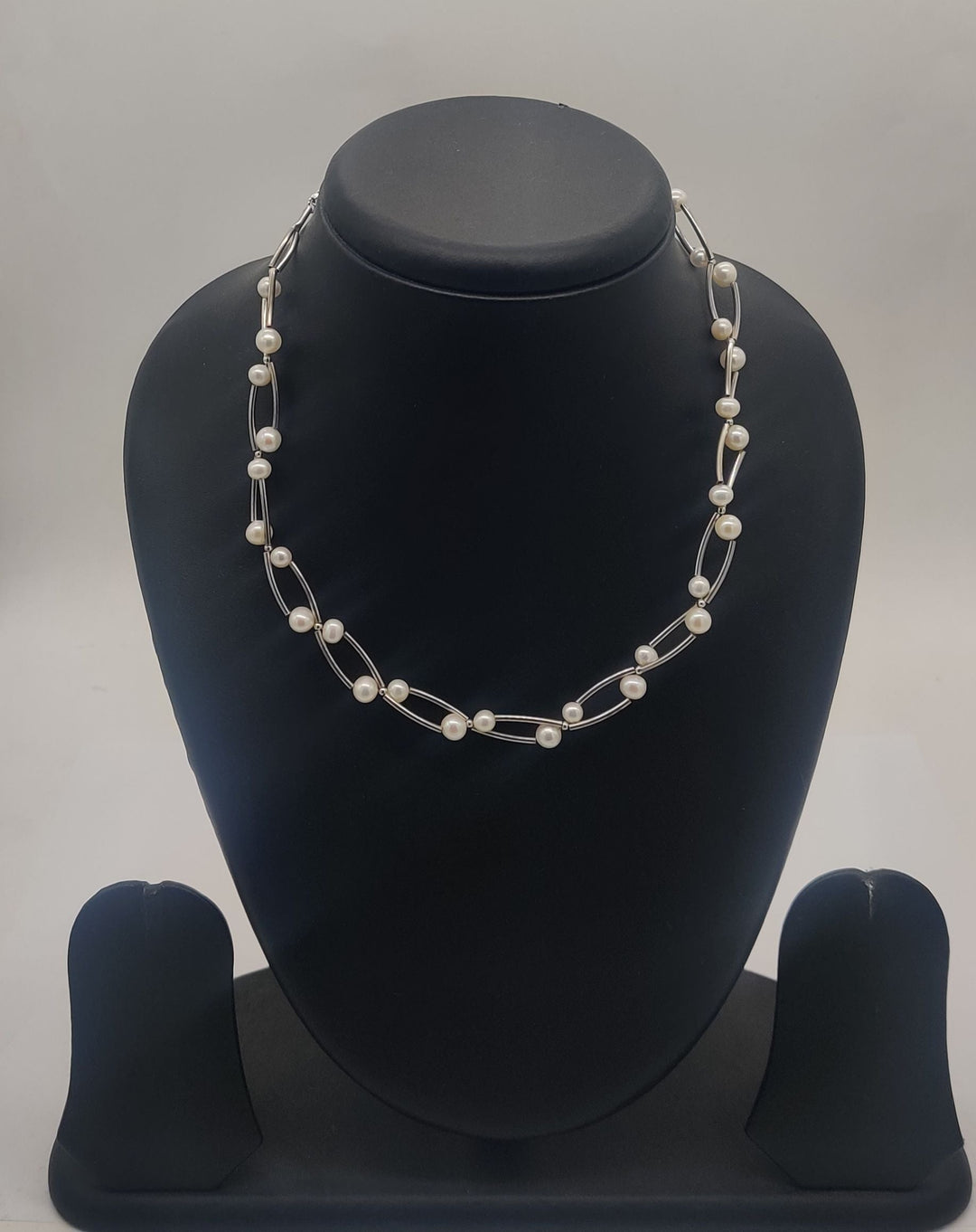Link & Luster Freshwater Pearls Silver Necklace | SHOBITAM