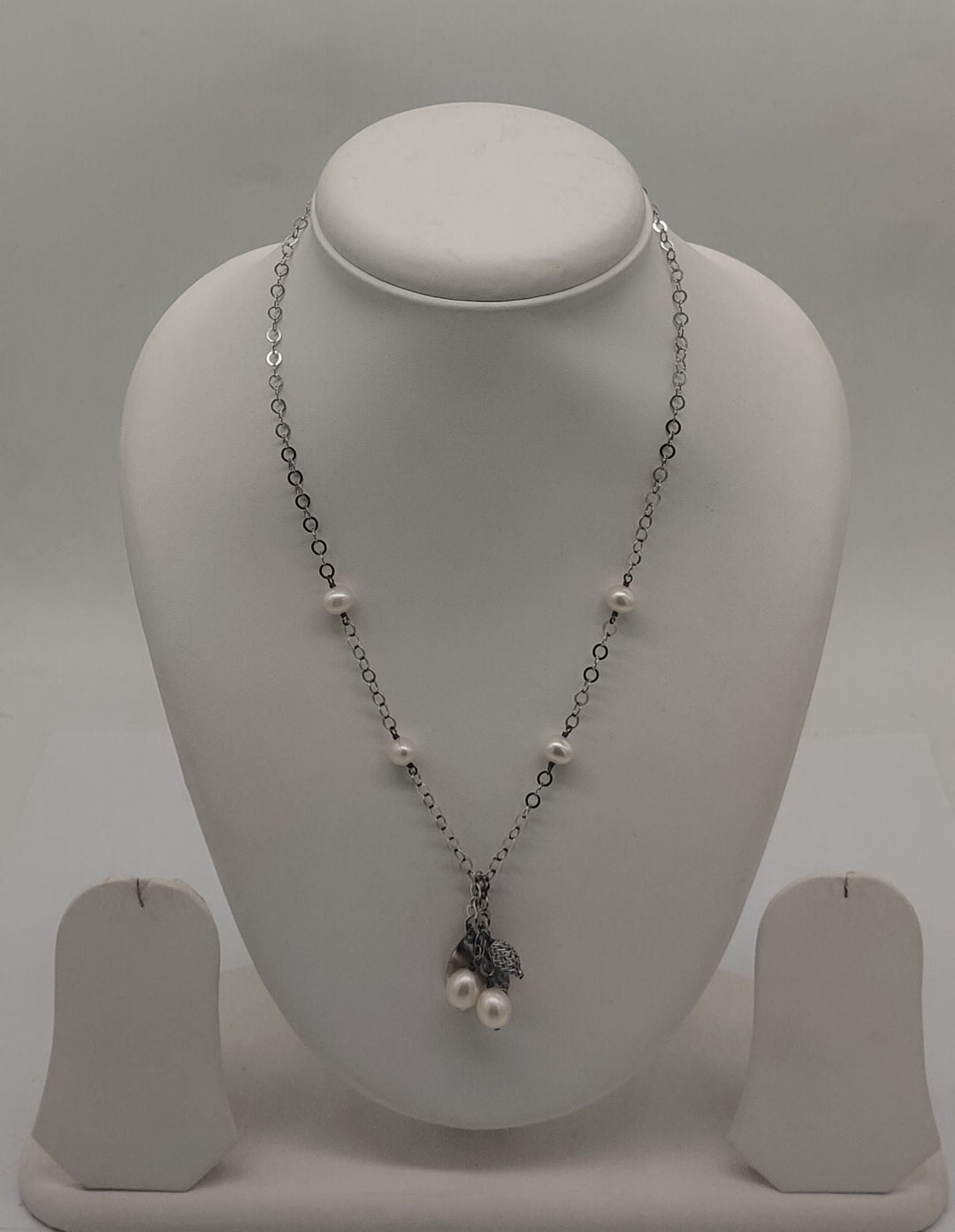 92.5 Silver Pearl Leaf Drop Necklace | SHOBITAM