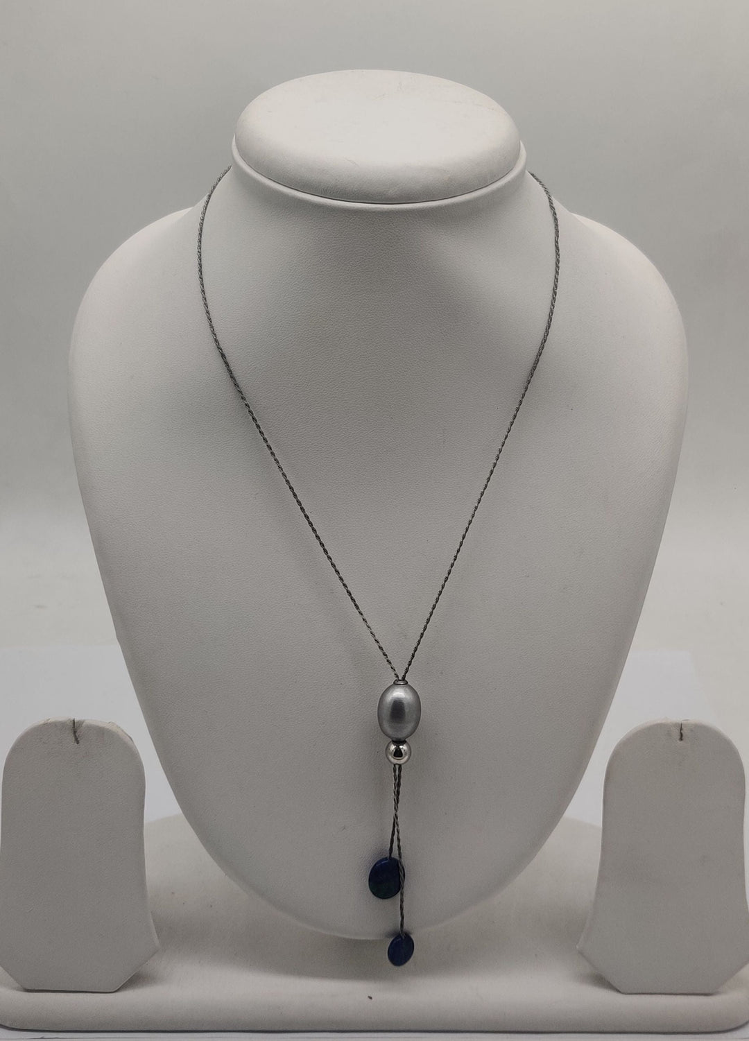 92.5 Silver Grey Pearl Drift Pendant Necklace | SHOBITAM