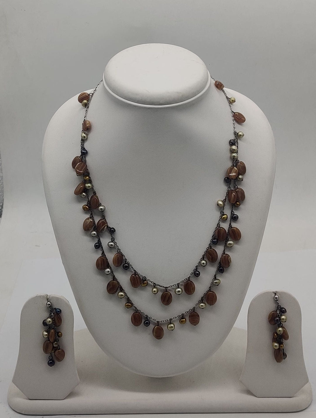 92.5 Silver Mocha Cascade Bead Pearls Necklace Set | SHOBITAM
