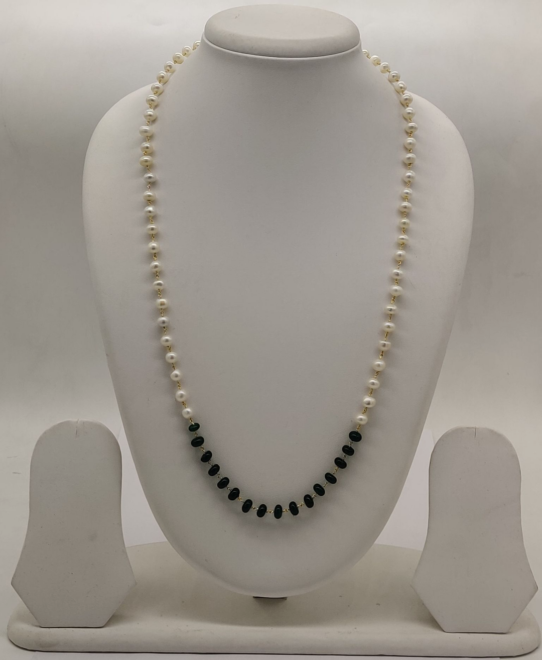 Taar mala Black White Pearl Color-Block Necklace | SHOBITAM