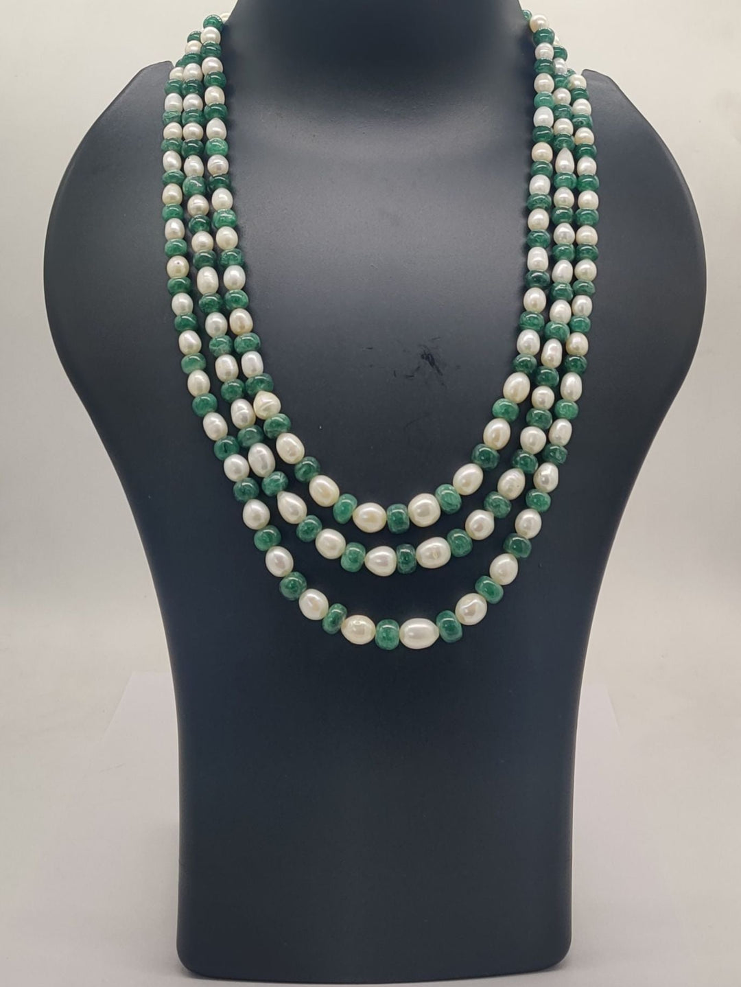 Emerald Pearl Harmony Necklace | SHOBITAM