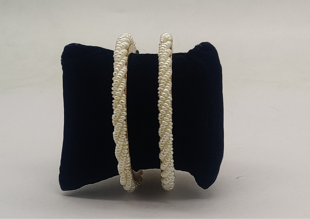 Twisted Thread Bangles | SHOBITAM