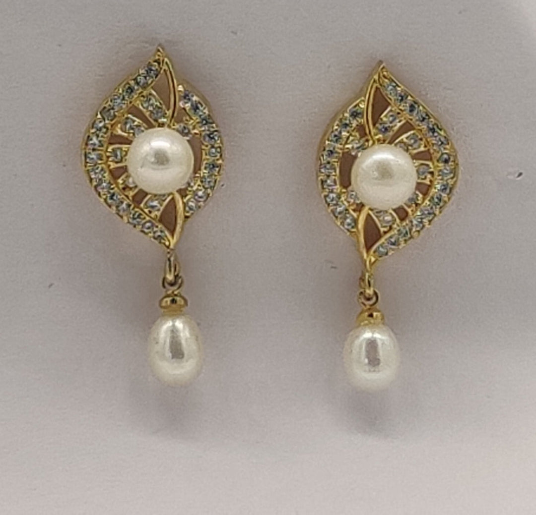 Gold Leaf Drop Pearl Earrings | SHOBITAM
