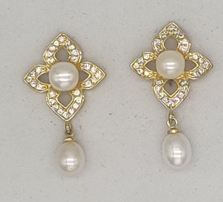Classic Gold Floral Pearl Earrings | SHOBITAM