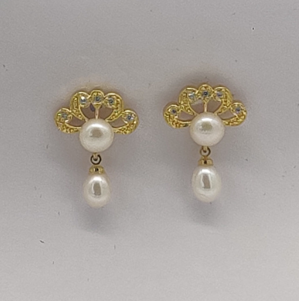 Pure Pearls Stud Earrings | SHOBITAM