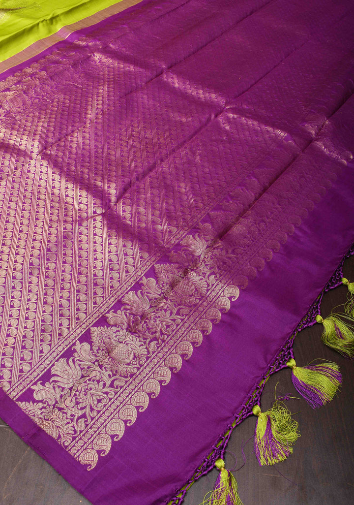 Lime Green Borderless Kanjivaram Silk Saree with Paisley Meenakari  buttas and Contrast Pallu | SILK MARK CERTIFIED