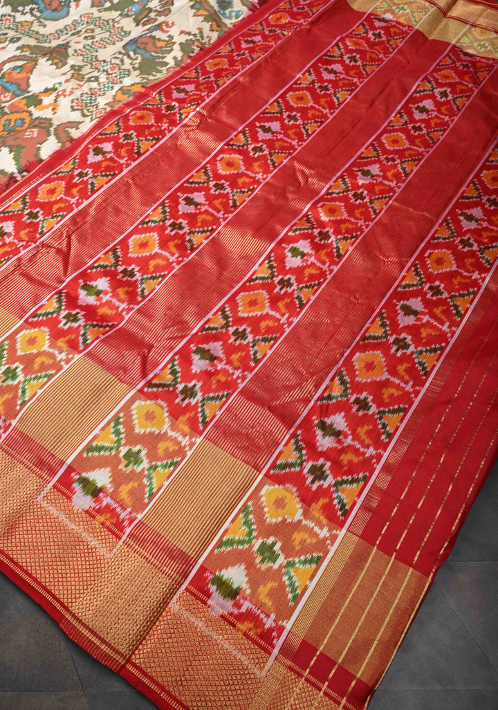 Off White Pochampally Ikkat Silk Saree with Elephant Motifs and Tissue Zari Border | SILK MARK CERTIFIED