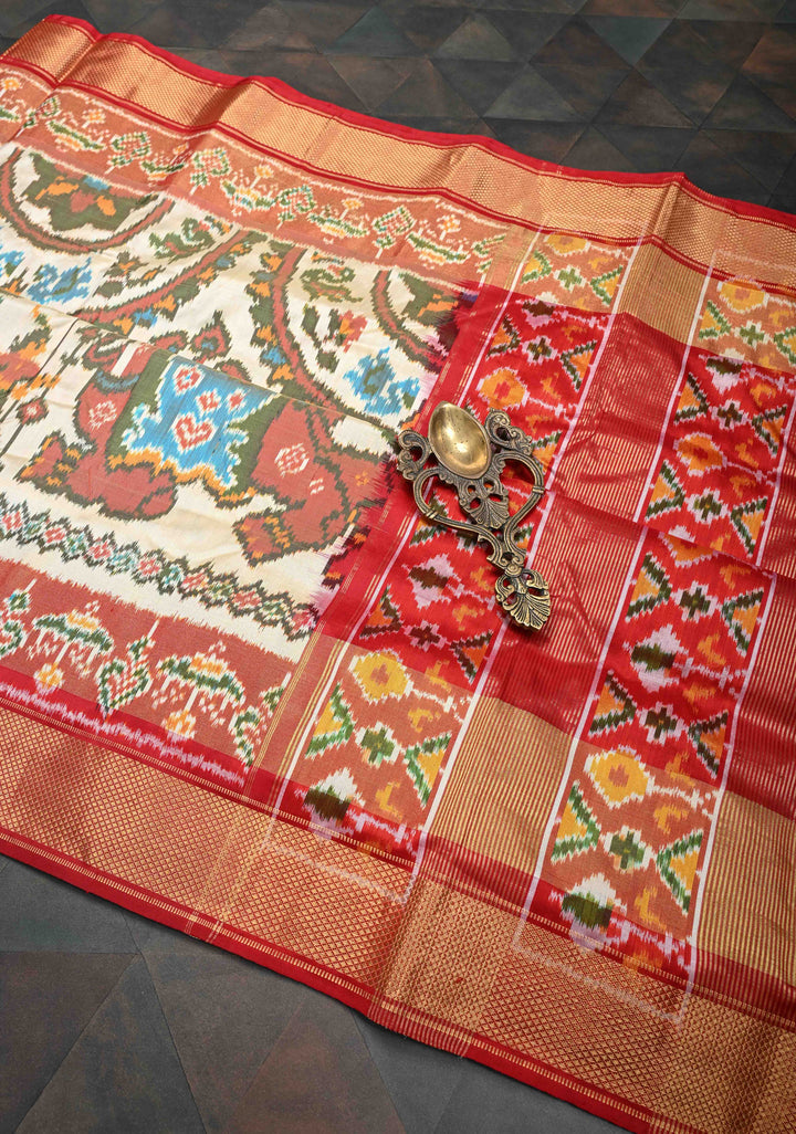 Off White Pochampally Ikkat Silk Saree with Elephant Motifs and Tissue Zari Border | SILK MARK CERTIFIED