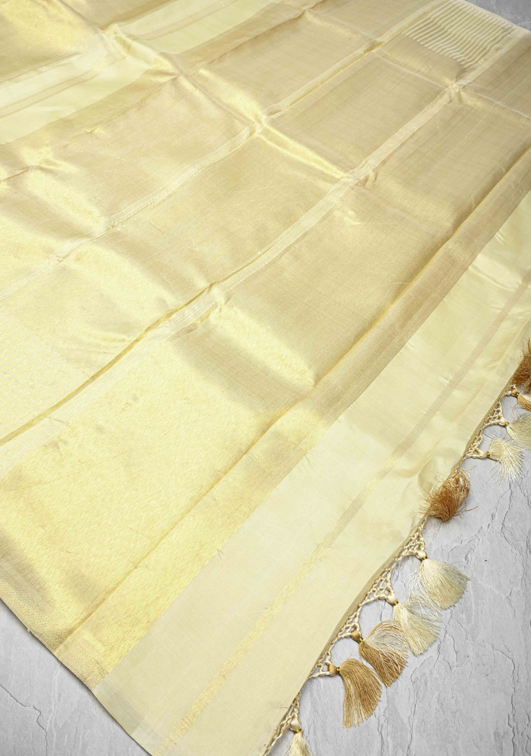 Off White and Gold Tissue 2 side Rising Border on Kanjivaram Pure Silk Saree | SILK MARK CERTIFIED