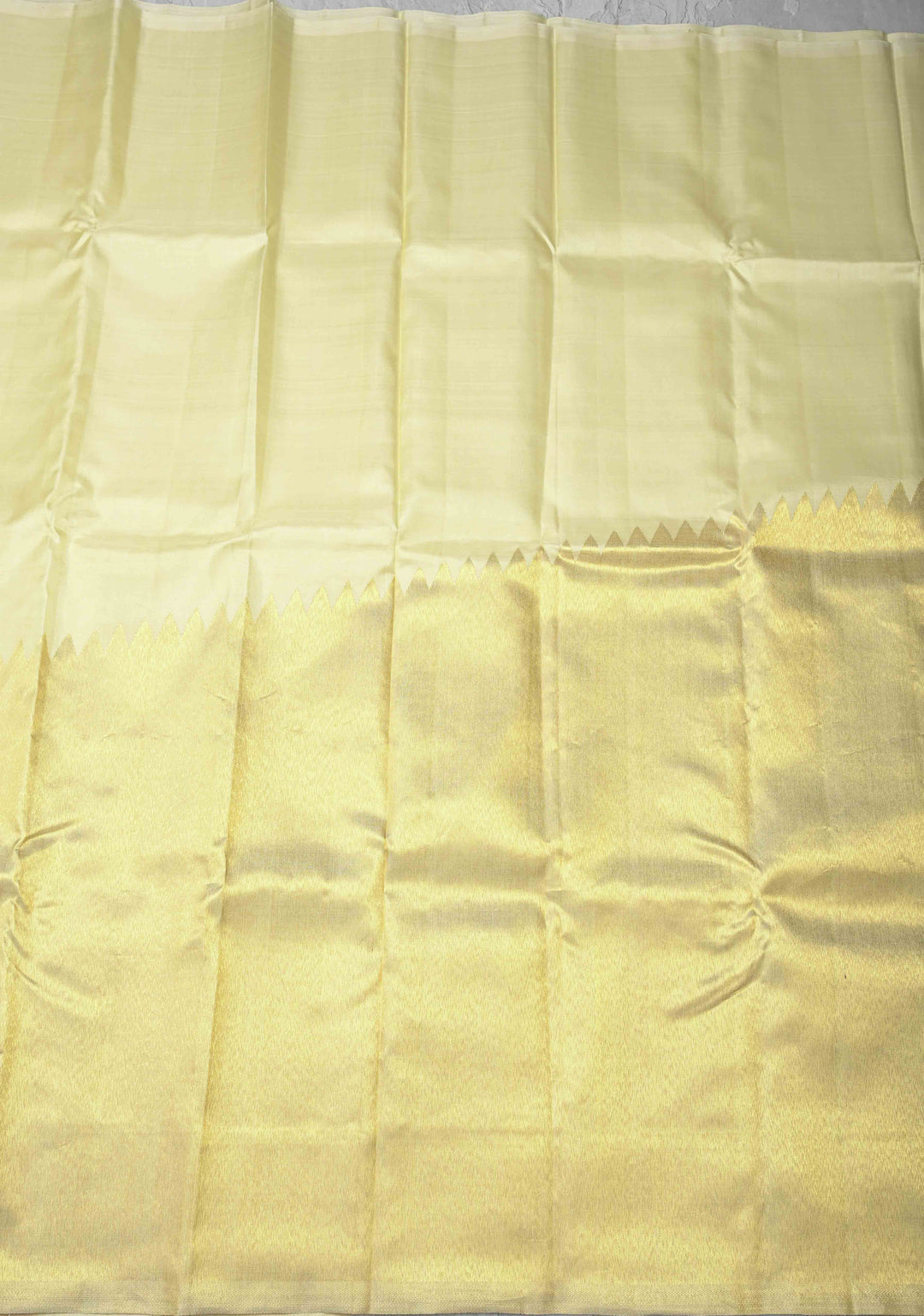 Off White and Gold Tissue 2 side Rising Border on Kanjivaram Pure Silk Saree | SILK MARK CERTIFIED