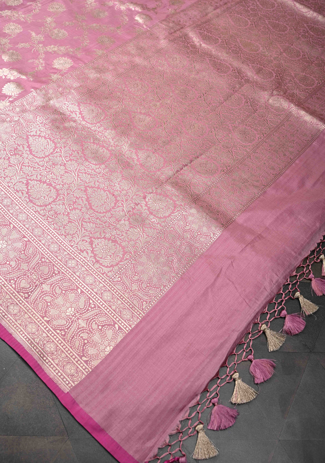 Dull Pink Banarasi Katan Silk Saree With floral jaal  and Zari border| SILK MARK CERTIFIED