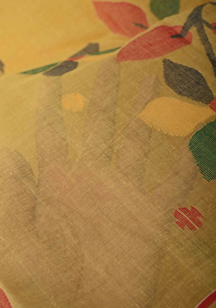 Bengal Cotton saree in Yellow with Jamdani style Design, No Blouse Piece