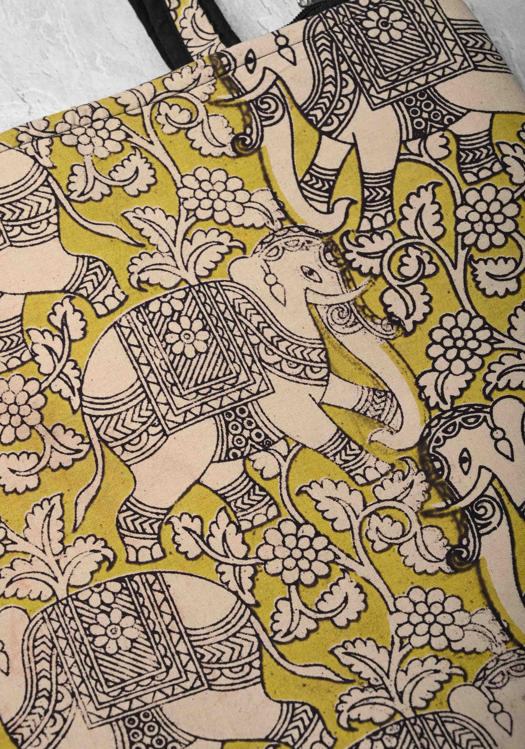 Yellow Ladies Handbag with Kalamkari Design