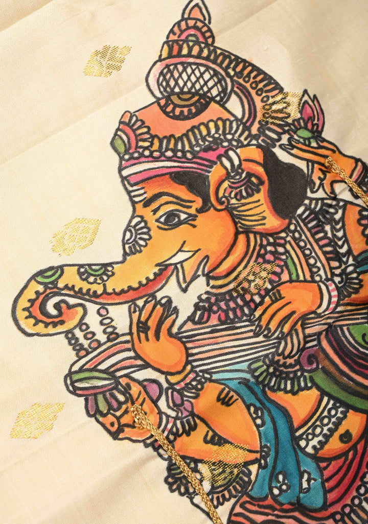 Off White Pen Kalamkari on Pure Kanjivaram Silk Saree with Zari Buttas and Zari Border | SILK MARK CERTIFIED