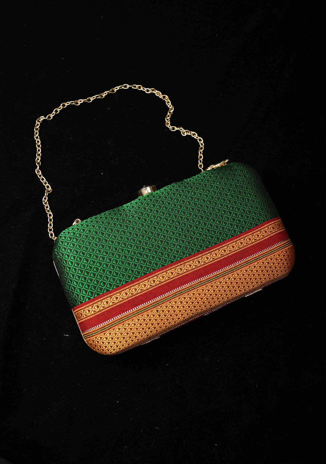 Clutch : Green Khana Silk Clutch with Zari Border