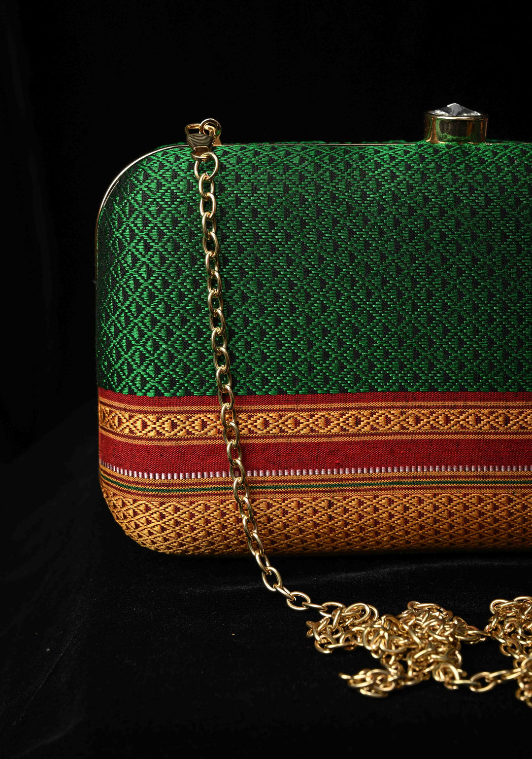 Clutch : Green Khana Silk Clutch with Zari Border