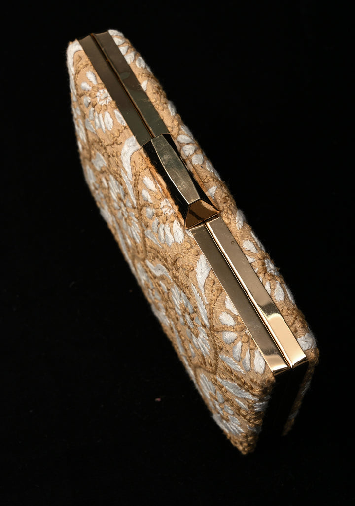 Clutch : Embroidered Daisy Clutch in Tan Color