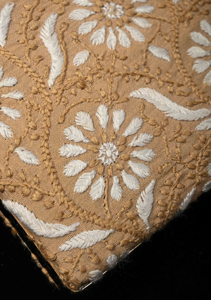 Clutch : Embroidered Daisy Clutch in Tan Color