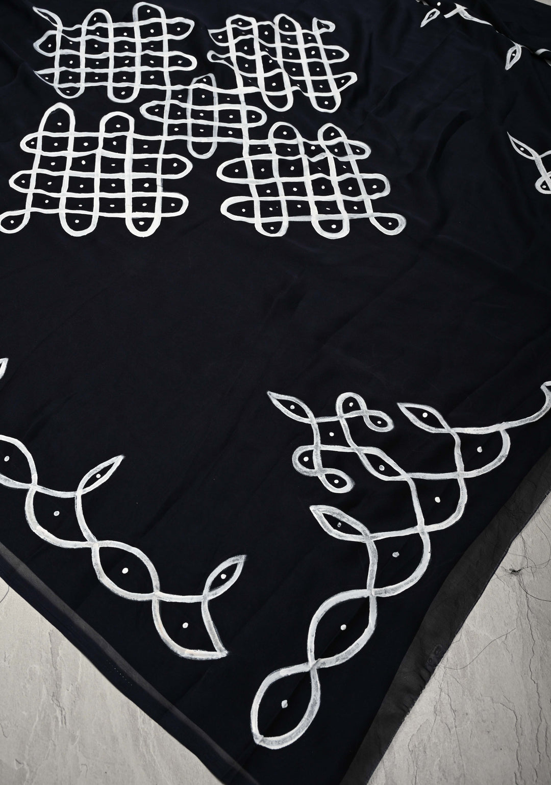 Deep Midnight Blue Shimmer Georgette Saree with Rangoli Hand Painted on Pallu , No Blouse Piece