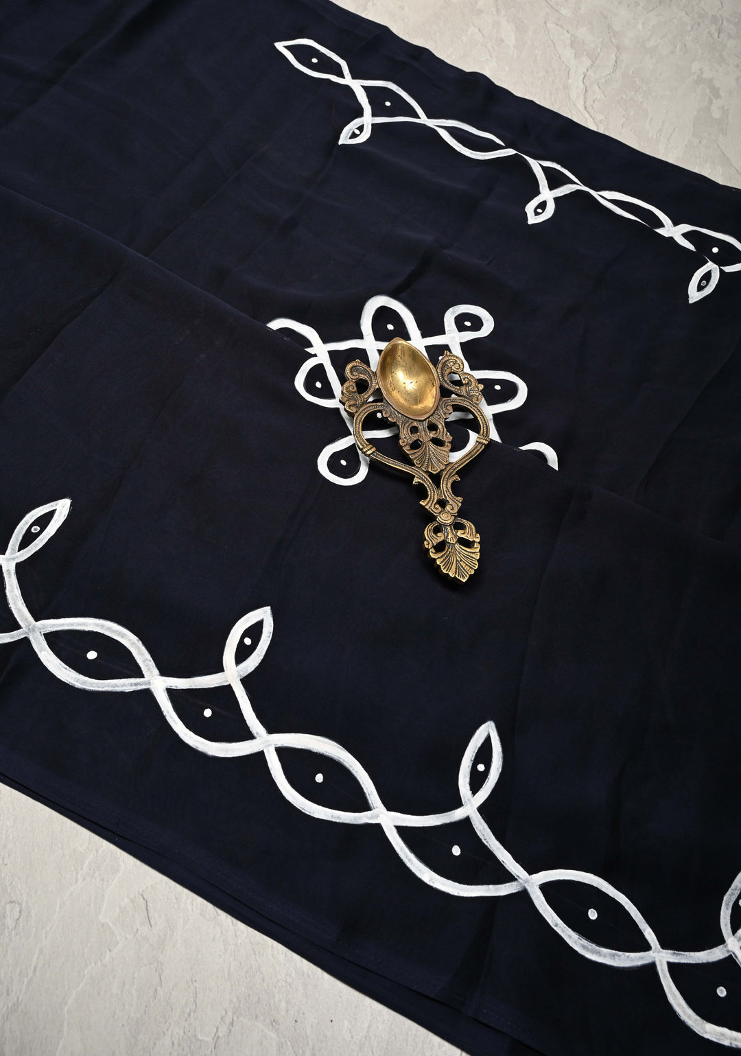 Deep Midnight Blue Shimmer Georgette Saree with Rangoli Hand Painted on Pallu , No Blouse Piece