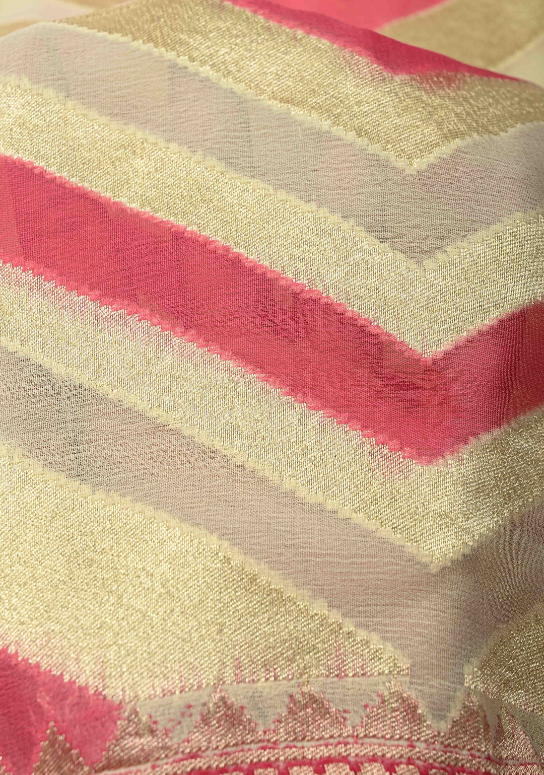 Cream-Pink- Banarasi Georgette Silk Saree with Chevron Patterns and Zari Border | SILK MARK CERTIFIED